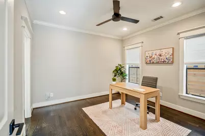 2404 Beall Street #A, Houston, TX 77008 - Photo 9