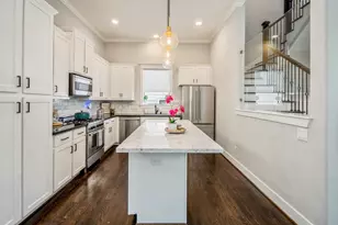 2404 Beall St, Houston, TX 77008 - Photo 23