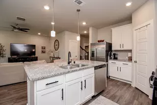 8435 Jetty Glen Dr, Cypress, TX 77433 - Photo 7