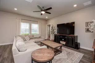 8435 Jetty Glen Dr, Cypress, TX 77433 - Photo 13