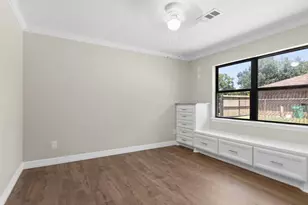 1534 Sterling Dr, Baytown, TX 77523 - Photo 29