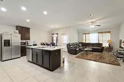 2110 Tannin Trace, Fresno, TX 77545 - Photo 5