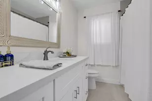 1223 Saxony Ln, Houston, TX 77058 - Photo 21
