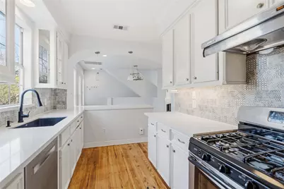 421 Harvard Street #E, Houston, TX 77007 - Photo 7