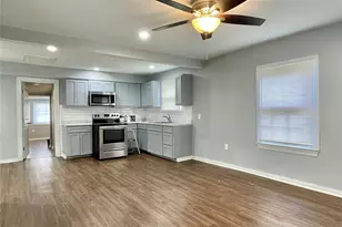 140 W Marion, Clute, TX 77531 - Photo 7