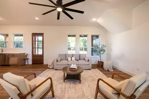 238 Chappell Grv Ln, Chappell Hill, TX 77426 - Photo 3