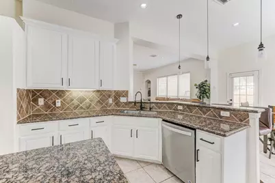 2104 Windy Shores Drive, Pearland, TX 77584 - Photo 17