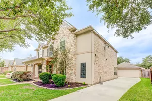 2104 Windy Shores Dr, Pearland, TX 77584 - Photo 3