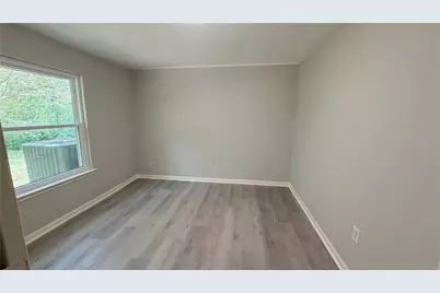 109 Handball Court, Holiday Lakes, TX 77515 - Photo 19