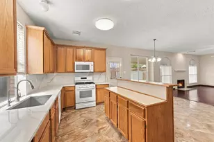 11123 Blue Feather Dr, Houston, TX 77064 - Photo 5