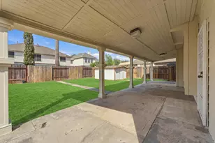 11123 Blue Feather Dr, Houston, TX 77064 - Photo 33
