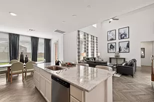 13610 Lago Vista Dr, Iowa Colony, TX 77583 - Photo 23