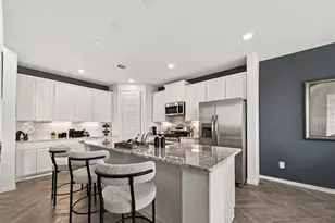 13610 Lago Vista Dr, Iowa Colony, TX 77583 - Photo 17