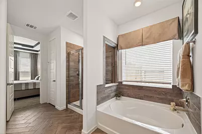 13610 Lago Vista Drive, Iowa Colony, TX 77583 - Photo 31