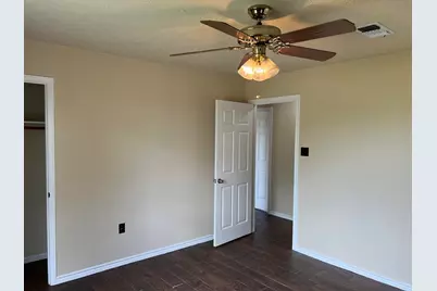 918 Fairway Drive, Navasota, TX 77868 - Photo 15