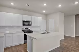 12320 Ridge Top Ct, Conroe, TX 77304 - Photo 5