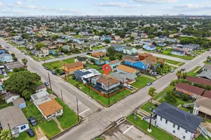 2222 57th St, Galveston, TX 77551 - Photo 3