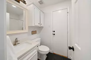 835 W 43rd St, Houston, TX 77018 - Photo 31