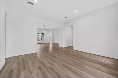 2204 Lila Sky Lane, Friendswood, TX 77546 - Photo 9