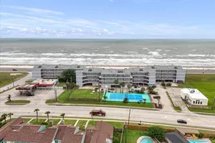 7600 Seawall Blvd, Galveston, TX 77551 - Photo 19