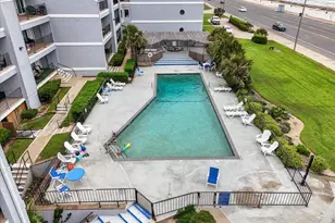 7600 Seawall Blvd, Galveston, TX 77551 - Photo 17