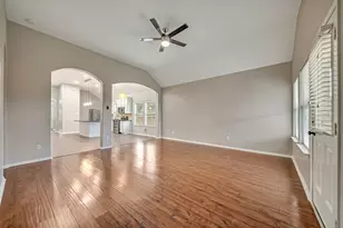 27538 Rebecca Field Ln, Spring, TX 77386 - Photo 19