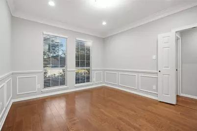 2008 Charter Pointe Court, League City, TX 77573 - Photo 9