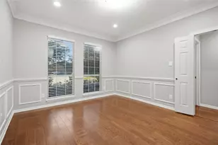 2008 Charter Pointe Ct, League City, TX 77573 - Photo 9