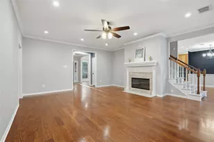 2008 Charter Pointe Ct, League City, TX 77573 - Photo 11