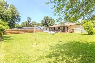 165 County Road 2359, Hardin, TX 77575 - Photo 11