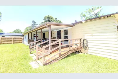 165 County Road 2359, Hardin, TX 77575 - Photo 9