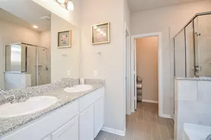 7447 French Quarter Ct, Fulshear, TX 77441 - Photo 13