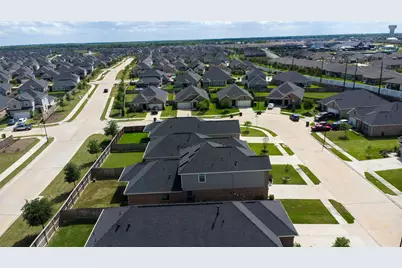 7447 French Quarter Court, Fulshear, TX 77441 - Photo 25