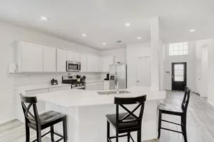 202 Augustine Wy, Magnolia, TX 77354 - Photo 3