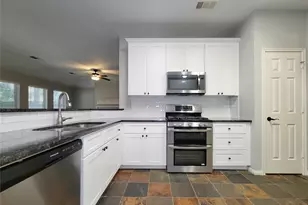 18214 Arbormont Dr, Cypress, TX 77429 - Photo 7