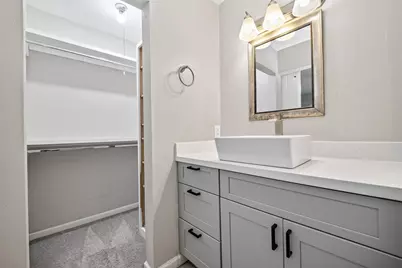 8430 Gallahad Street, Houston, TX 77078 - Photo 45