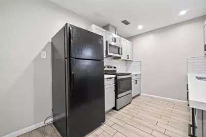 8430 Gallahad Street, Houston, TX 77078 - Photo 19