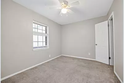 8430 Gallahad Street, Houston, TX 77078 - Photo 35