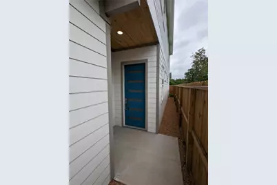 4915 Fisk Street, Houston, TX 77009 - Photo 3