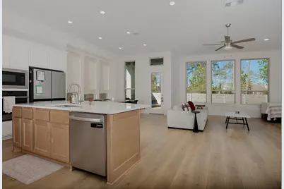 15223 Deseo, Conroe, TX 77302 - Photo 9