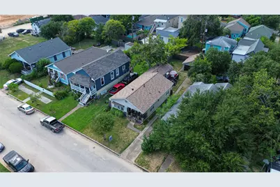 4106 Ursuline Street, Galveston, TX 77550 - Photo 39