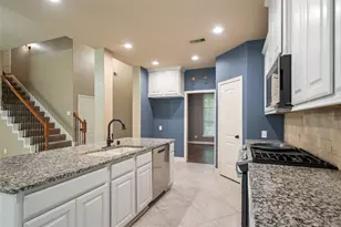 209 Forest Heights Ln, Montgomery, TX 77316 - Photo 11