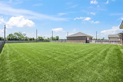 15022 Arenosa Avenue, Mont Belvieu, TX 77523 - Photo 33