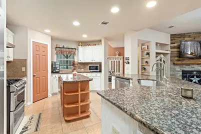 4985 Fm 2827 Road, Warren, TX 77664 - Photo 13