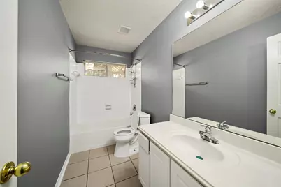 10 S Willow Point Circle, The Woodlands, TX 77382 - Photo 21