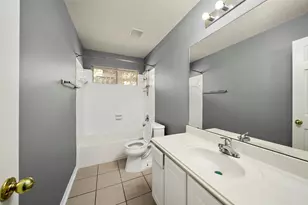 10 S Willow Point Cir, The Woodlands, TX 77382 - Photo 21