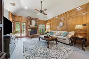 14727 Forest Lodge Dr, Houston, TX 77070 - Photo 11