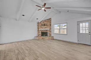 13747 Rampchester Ln, Houston, TX 77015 - Photo 11