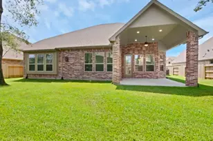18851 Collins View Dr, New Caney, TX 77357 - Photo 13