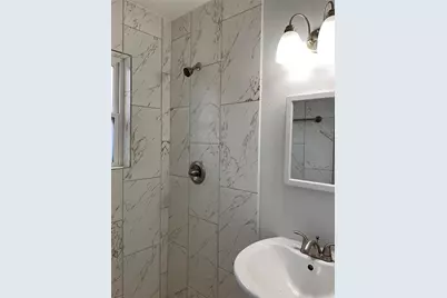 2303 Blodgett Street, Houston, TX 77004 - Photo 9